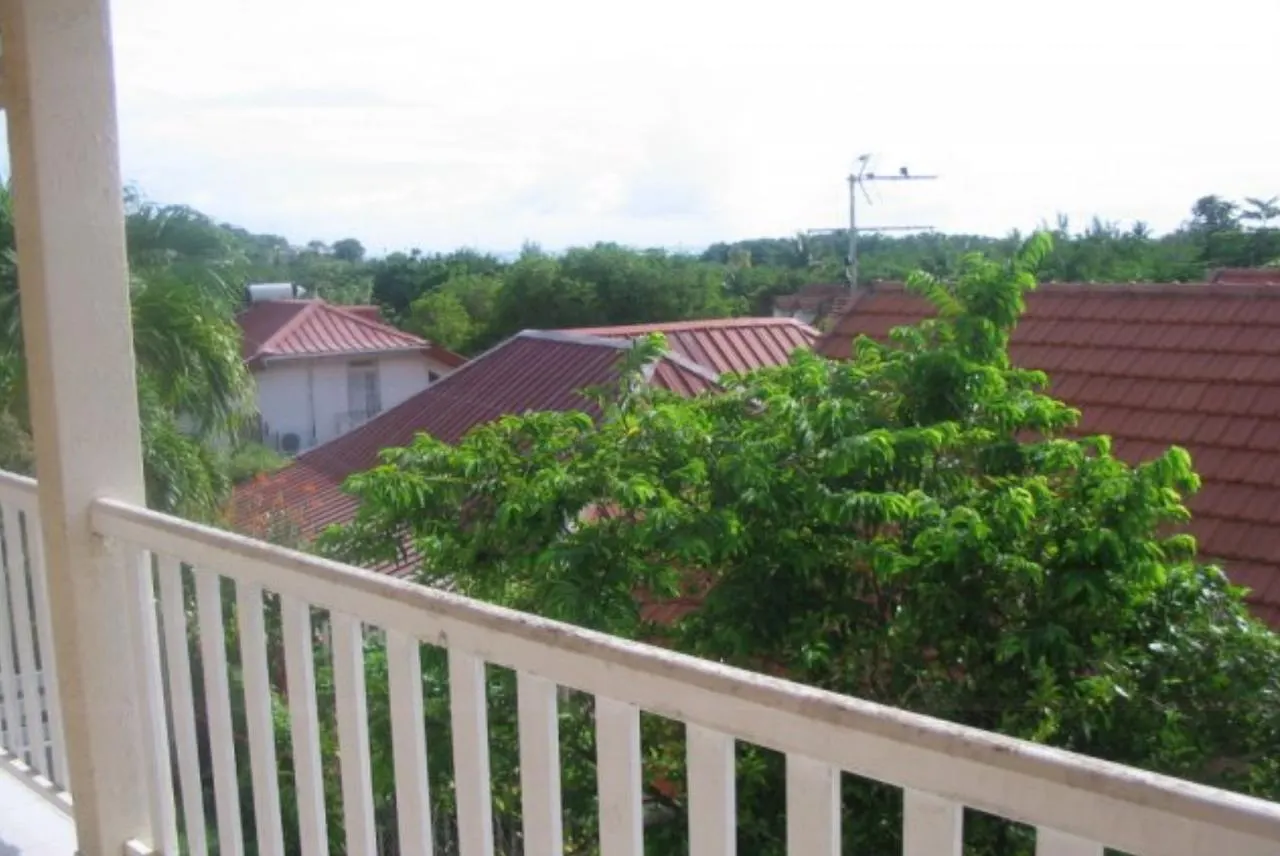 Villa Les Crotons Sainte-Anne Martinique